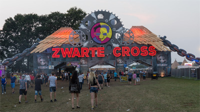 zwarte cross